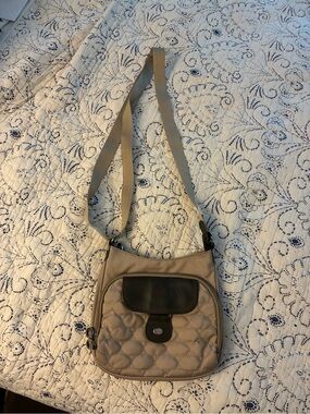 Mosey Crossbody Bag in Taupe